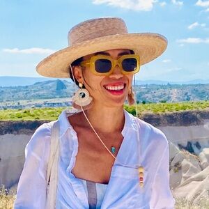 Lack of Color straw hat for travel!